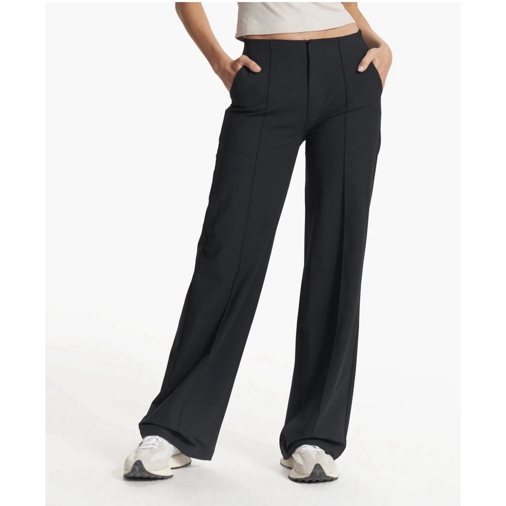 Vuori Meta Wideleg Pant Women's size Small in Black